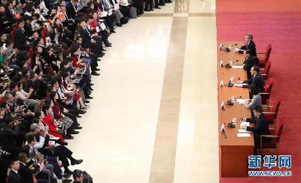 精华版！1000字回看总理记者会1